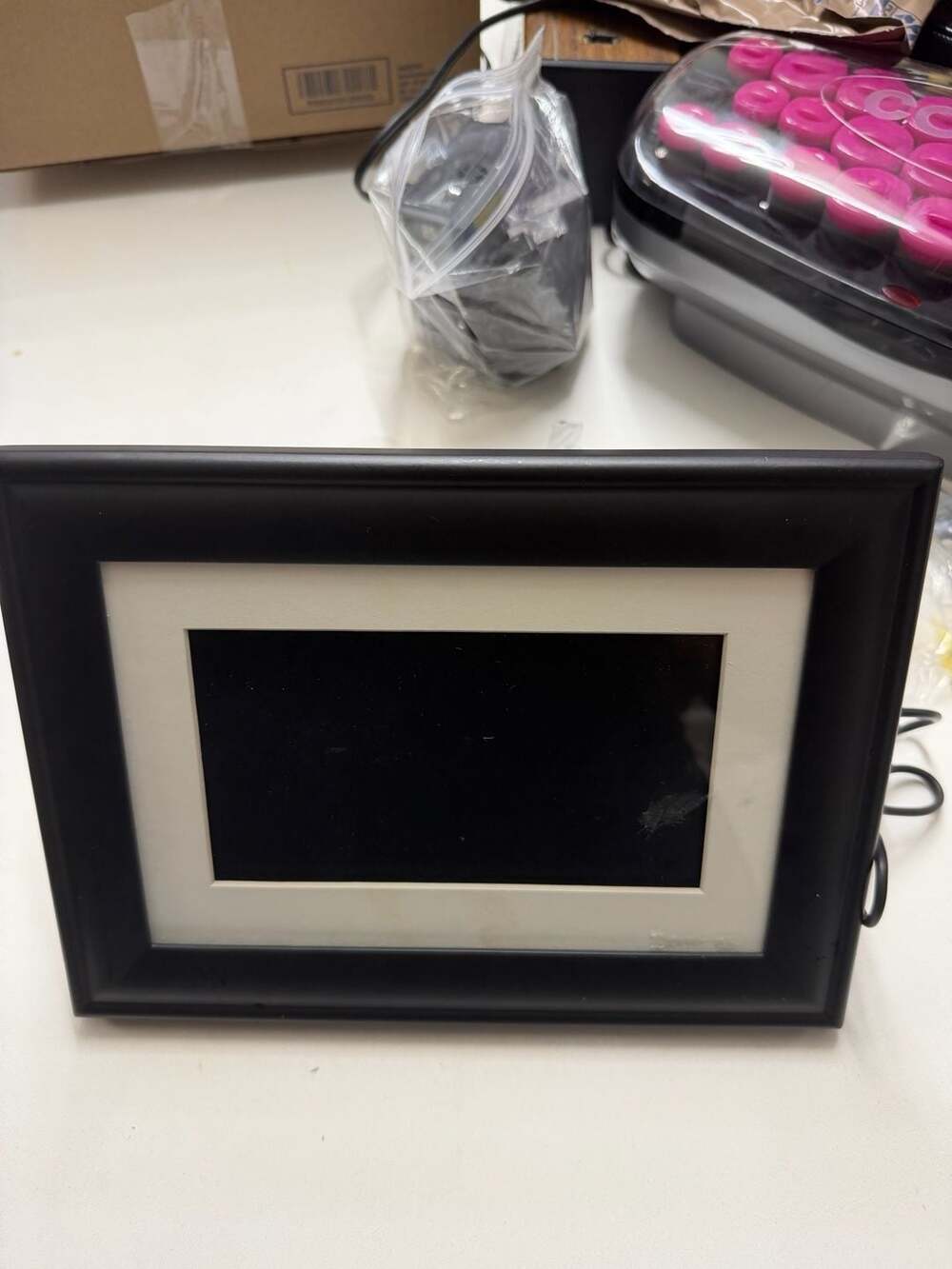 Pandigital 7-Inch LCD Digital Photo Frame